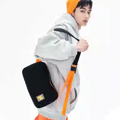 NOXXON Colorblock Nylon Shoulder Bag