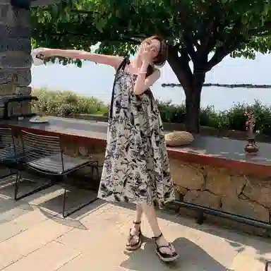 水中花 法式复古水墨画女夏季潮流时尚高级感海边度假小个子宽松显瘦气质裙子百搭舒适吊带连衣裙 女款 图片色