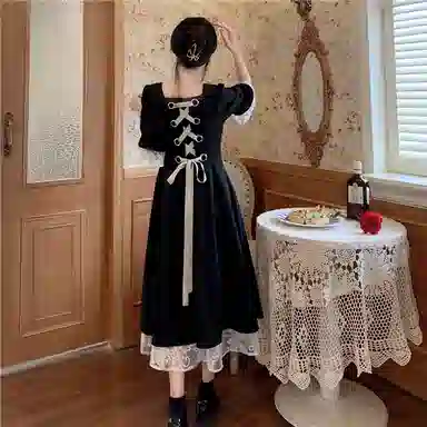 水中花 法式复古宫廷赫本风微胖女生苹果梨形身材多巴胺收腰显瘦绷带蕾丝高级感穿搭纯色简约短袖连衣裙 女款