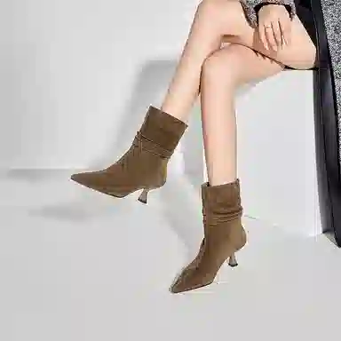 ELLE
