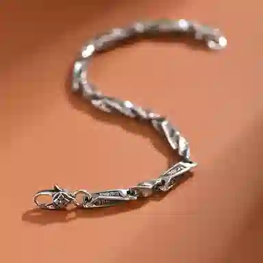 CUTE DAME 925