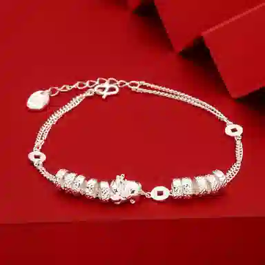 S990 CUTE DAME