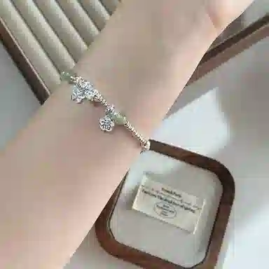 CUTE DAME 999
