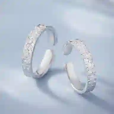 CUTE DAME 999