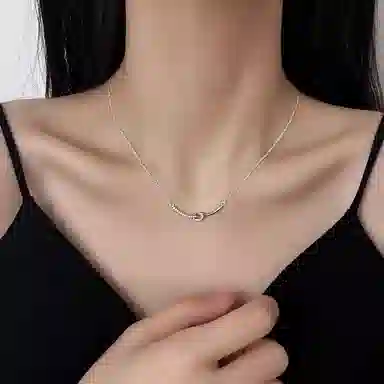 CUTE DAME 999