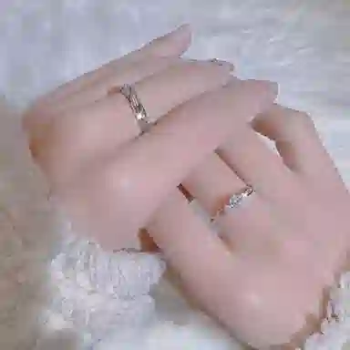 CUTE DAME 999