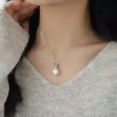 CUTE DAME S999