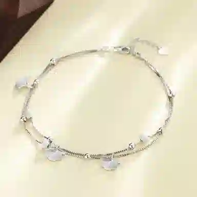 CUTE DAME 999