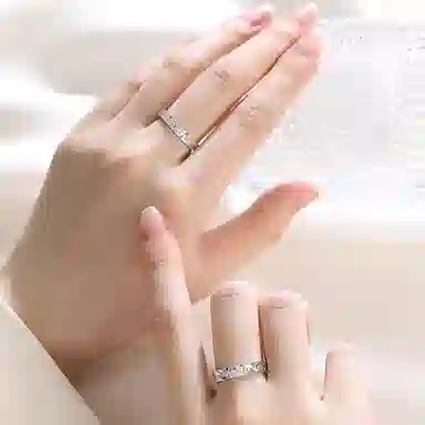 CUTE DAME 999