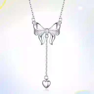 CUTE DAME 990