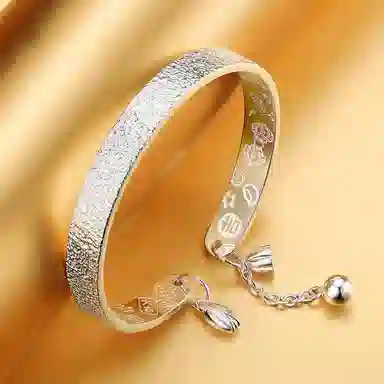 CUTE DAME S999