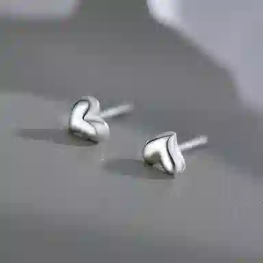 CUTE DAME 999