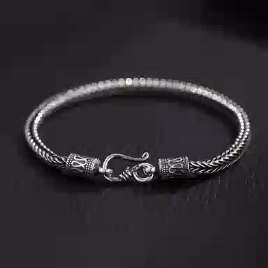 CUTE DAME 925