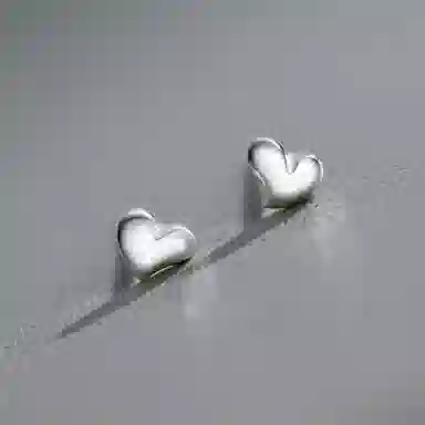 CUTE DAME 999