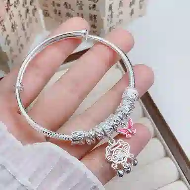 CUTE DAME S999