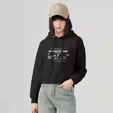 棉致 动漫字母涂鸦潮流百搭创意时尚简约舒适落肩连帽短款长袖卡通卫衣 女款