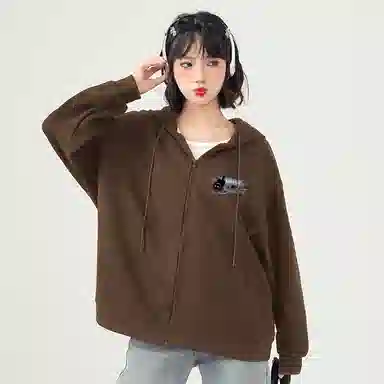 棉致 潮流个性活泼小猫涂鸦时尚百搭牛奶丝复合抗皱无性别主义宽松休闲长袖卫衣 女款