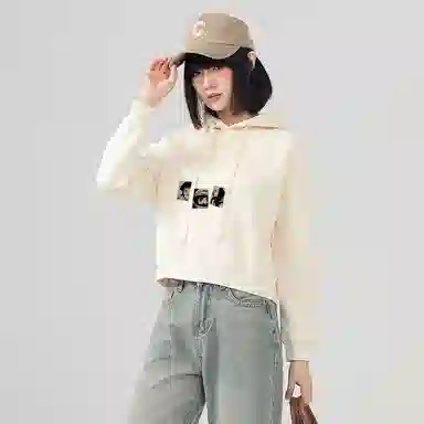 棉致 动漫字母涂鸦潮流百搭创意时尚简约舒适落肩连帽短款长袖卡通卫衣 女款