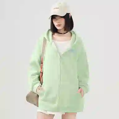 棉致 创意字母图案简约纯色牛奶丝复合抗皱无性别主义宽松落肩休闲卫衣 男女同款