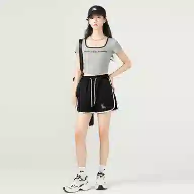 棉致 卡通小狗简约个性百搭舒适纯棉透气系带抽绳包边撞色印花微宽松三分休闲短裤 女款