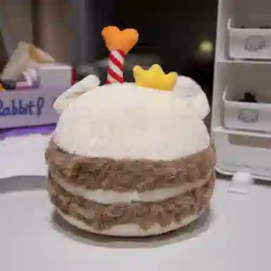 皮皮豆 猪你生日快乐蛋糕 可爱创意多巴胺惊喜小猪 棉花布娃娃 玩偶 毛绒公仔