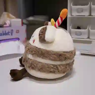 皮皮豆 猪你生日快乐蛋糕 可爱创意多巴胺惊喜小猪 棉花布娃娃 玩偶 毛绒公仔
