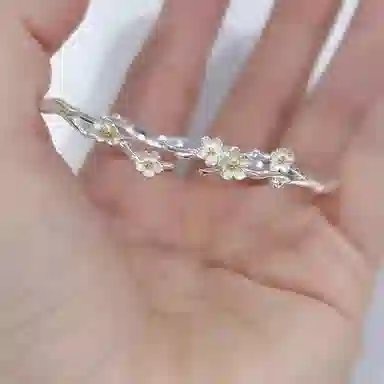 麟典 莫离茉莉花开口镯森系小清新甜美可爱国风新中式小众设计手饰手环女生饰品 优雅简约百搭通勤 高级礼盒 合金 手镯 女款