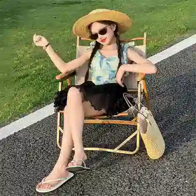 木木兔 夏季时髦洋气时尚女孩速干泳装立体大花朵荷叶裙摆游泳泳衣裤 儿童款