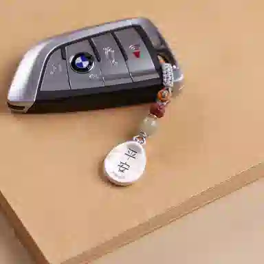 999