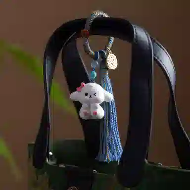 阿七 萌宠小狗 可爱创意旺旺钥匙扣书包挂饰手工编织挂绳治愈系背包玩偶 树脂 挂件 男女同款情侣款