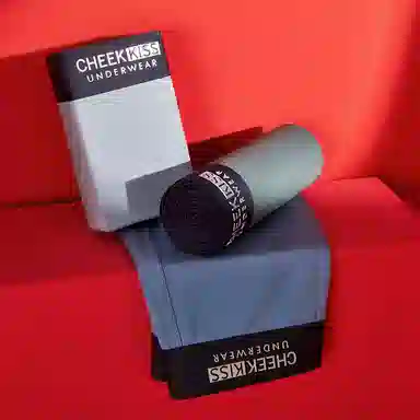 cheekkiss 5A60S 4