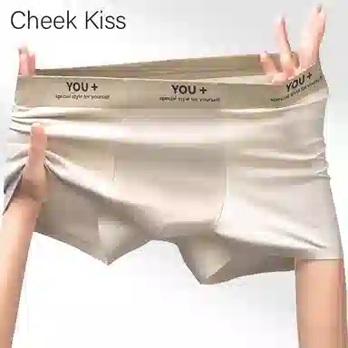 cheekkiss