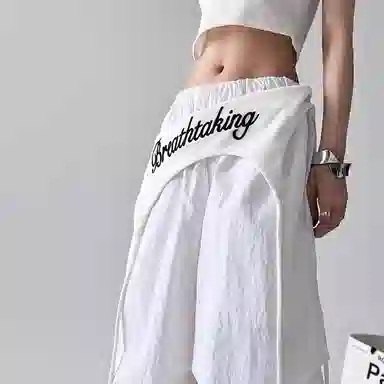 BrandName Wide-Leg Cargo Pants