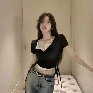 JUFU V-Neck Short Sleeve T-Shirt Black