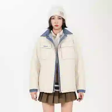 鸭鸭 牛仔拼接翻领撞色保暖防风宽松百搭潮流外套冬季羽绒服 女款