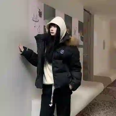 鸭鸭 美式复古风潮流可拆卸毛领加厚棉服短款版型耐磨面料保暖舒适时尚拉链学院风连帽外套显瘦潮流无性别宽松百搭长袖羽绒服 男女同款