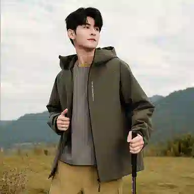 鸭鸭 三系户外运动防风保暖连帽大口袋冬季韩版休闲工装羽绒服 男女同款