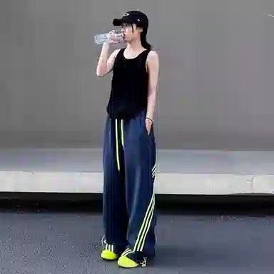 YICHEN