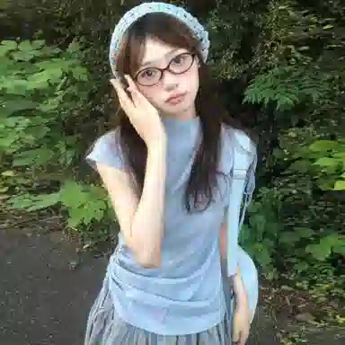 桴生 韩系半高领显瘦修身气质优雅时尚设计感小众蓝色条纹抽绳绑带衬衫无袖上衣高腰休闲宽松花苞短裙裙装套装 女款
