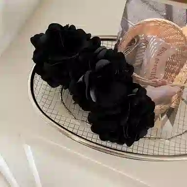 蒙妮 森系花朵香蕉夹 亚克力 发夹 女款