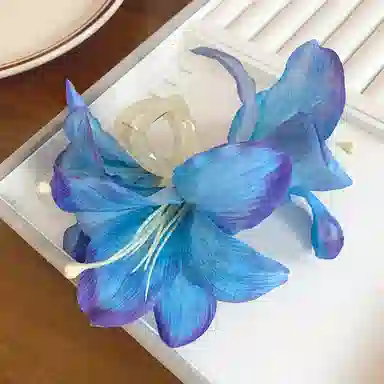 蒙妮 超仙百合花朵 抓夹亚克力 布艺 发夹 女款