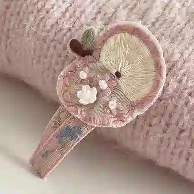 蒙妮 卡通国风刺绣水果发饰 布艺 发夹 男女同款情侣款