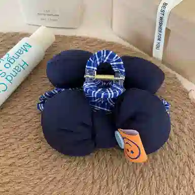 蒙妮 韩系可爱充棉立体蝴蝶结笑脸大号抓夹#好运 树脂/布艺 发夹 女款
