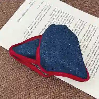 蒙妮 复古牛仔撞色三角抓夹 亚克力/布艺 发夹 女款