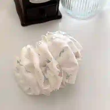 蒙妮 云朵泡泡褶皱蝴蝶结香蕉夹 亚克力/布艺 发夹 女款