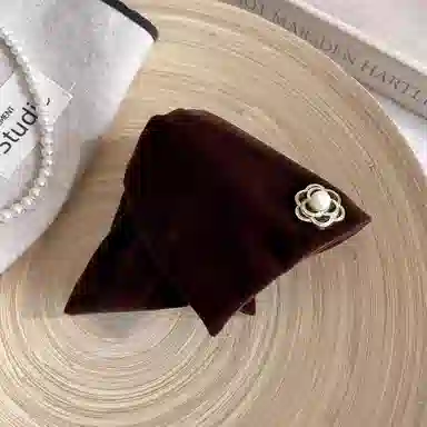 蒙妮 高级感韩系山茶花盘发 亚克力/丝绒 发夹 女款