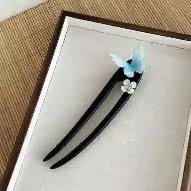 蒙妮 复古玉兰蝴蝶步摇国风 木 发簪 女款