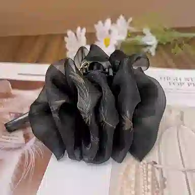 蒙妮 新中式复古气质云朵网纱流苏抓夹 树脂 布艺 发夹 女款