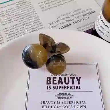 蒙妮 复古气质樱桃小抓夹 亚克力 发夹 女款