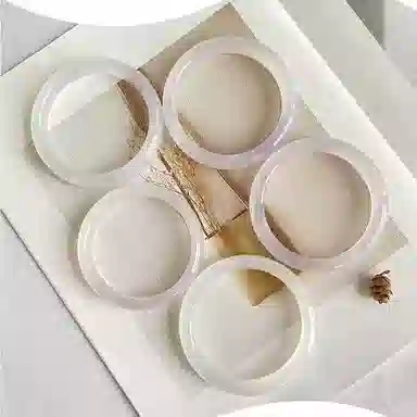 【八方进宝堆成山】 日向晚 好事花生 五路财神国风 轻奢高级 清冷感 极简风 潮流年轻 气质百搭#好运天然 琉璃 手镯 男女同款情侣款